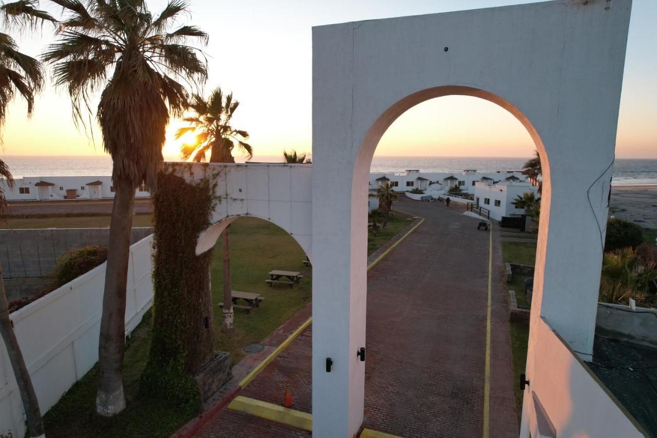 Quinta Pacifica Beachfront Villas 罗萨里托 外观 照片